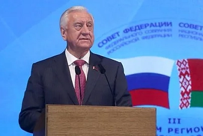 Мясникович предлагает перейти на нацвалюты при заключении белорусско-российских контрактов